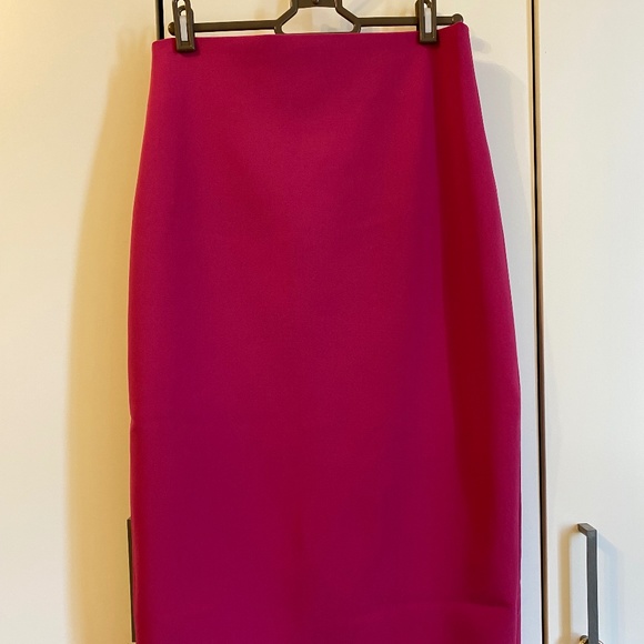 ZARA Fucsia Pencil Skirt SIZE M - Picture 3 of 7